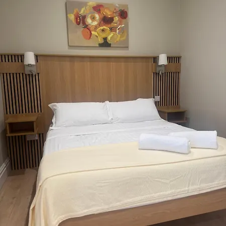 公寓 Milton On The Moyle 班克拉那