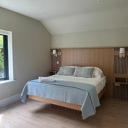 Milton On The Moyle * 班克拉那