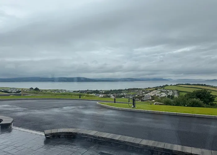 Milton On The Moyle Daire Buncrana