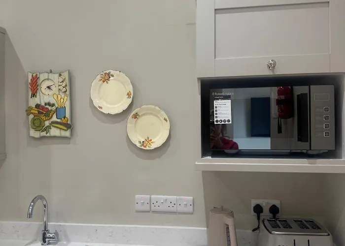 Milton On The Moyle Daire Buncrana