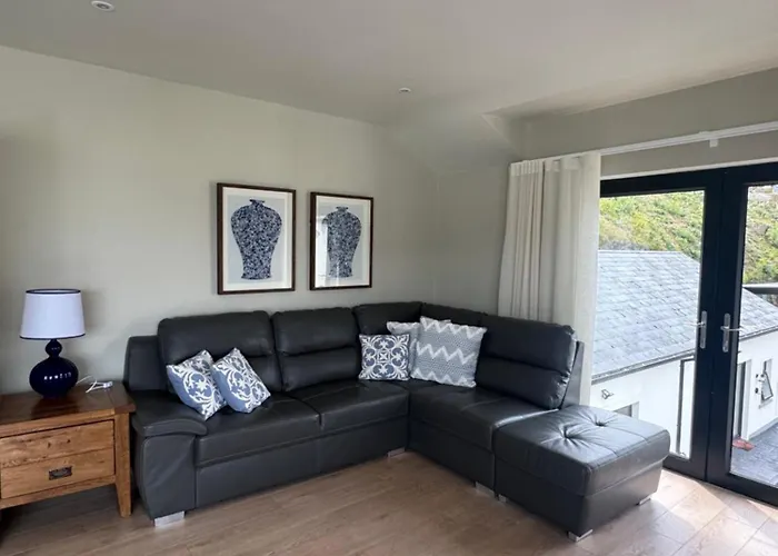 Milton On The Moyle Daire *