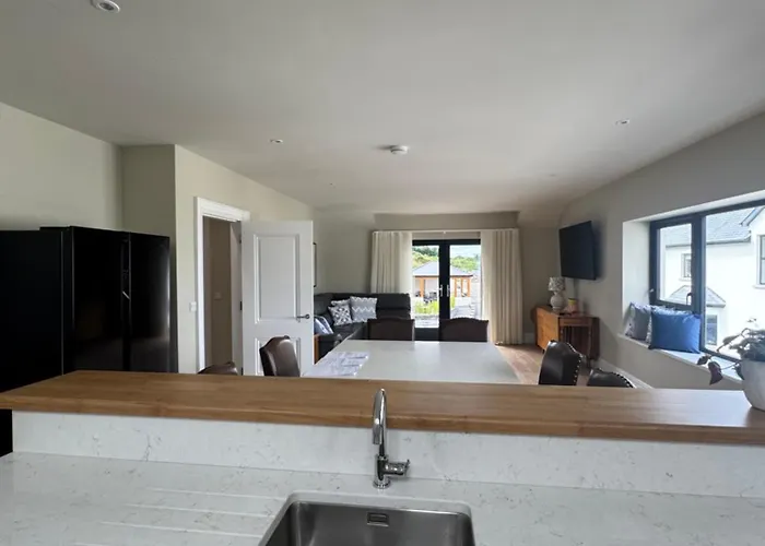 Milton On The Moyle Daire *