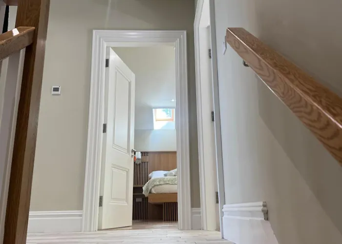 Milton On The Moyle Daire Buncrana